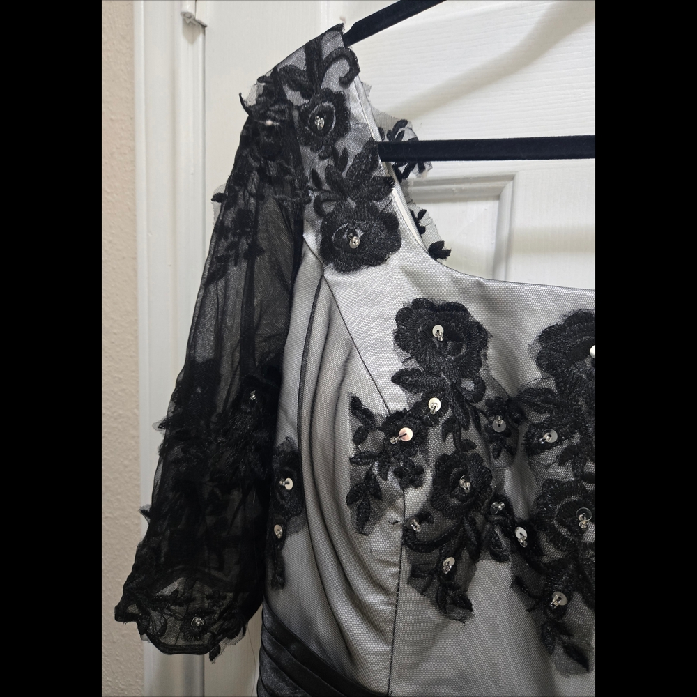 EUC Grace Karin Elegant Black and White Embroidered Floorlength Formal Gown - Picture 3 of 9